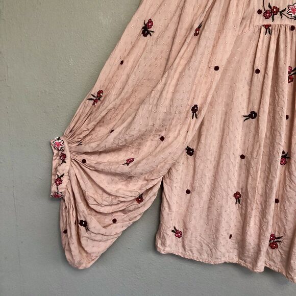 Free People Kiss From A Rose Tunic Top M Coral Embroidered Balloon Sleeve Boho - Picture 7 of 15